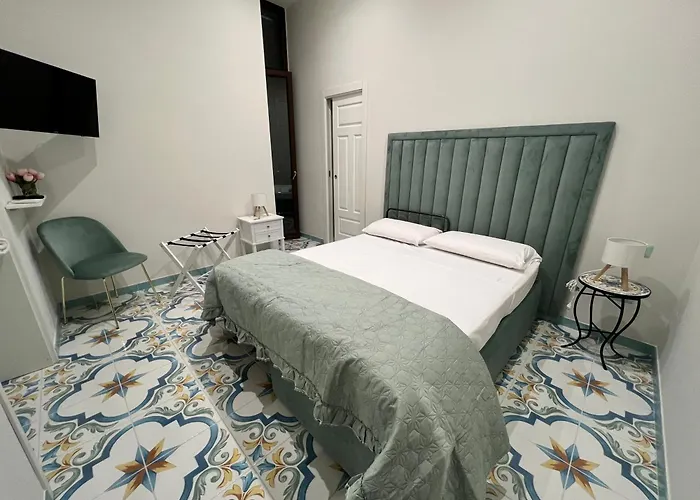 Hotel Dei Gerolomini Napoli